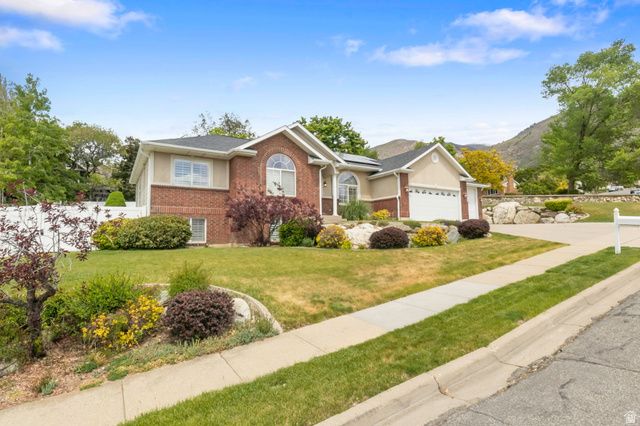 43 E PEACHTREE DR, Centerville, UT 84014