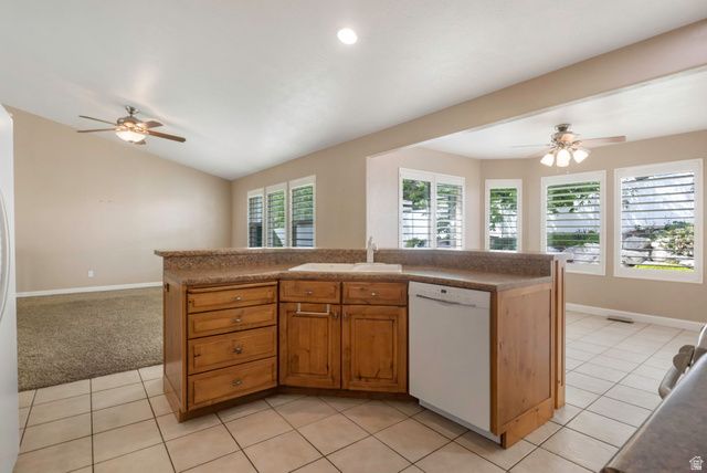 43 E PEACHTREE DR, Centerville, UT 84014