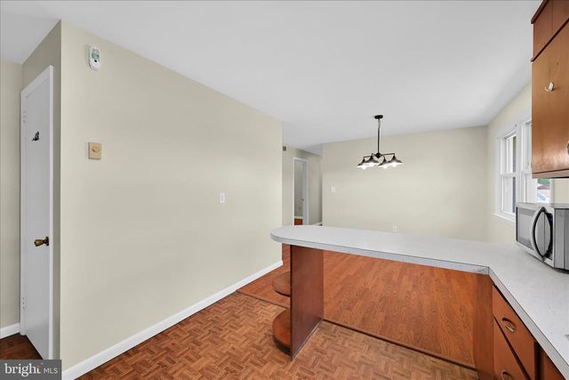 34 LOCUST LN, Quentin, PA 17083