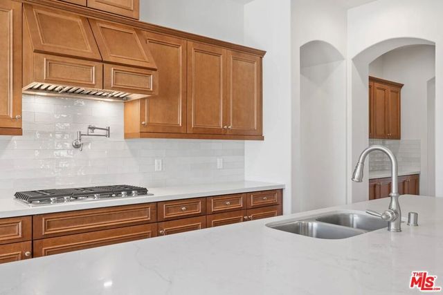 12616 Espalier Court, Bakersfield, CA 93311