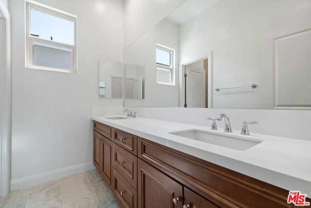 12616 Espalier Court, Bakersfield, CA 93311