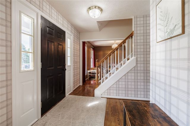 1479 Chigwell Lane North, Webster, NY 14580