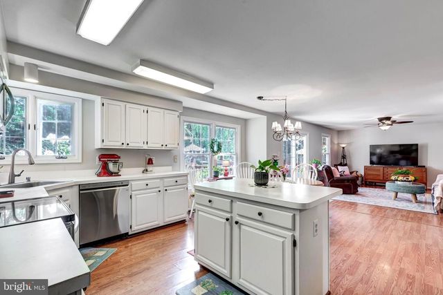 697 GARDEN CT, Westminster, MD 21157