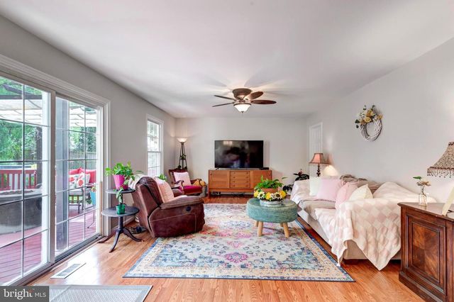 697 GARDEN CT, Westminster, MD 21157