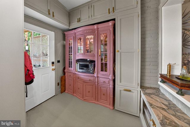 1395 SHERIDAN ST NW, Washington, DC 20011