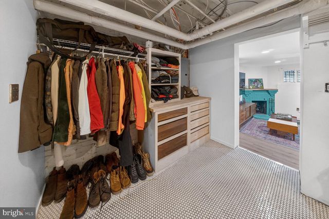 1395 SHERIDAN ST NW, Washington, DC 20011