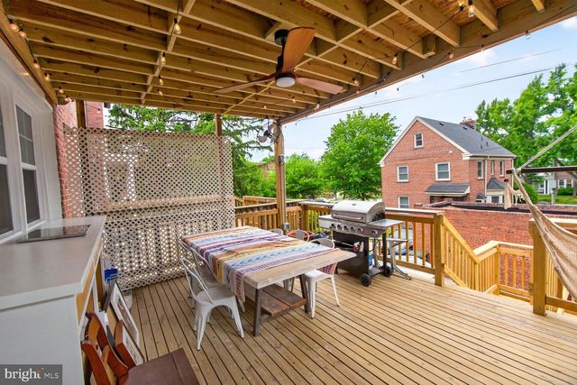 1395 SHERIDAN ST NW, Washington, DC 20011