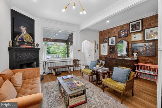1395 SHERIDAN ST NW, Washington, DC 20011