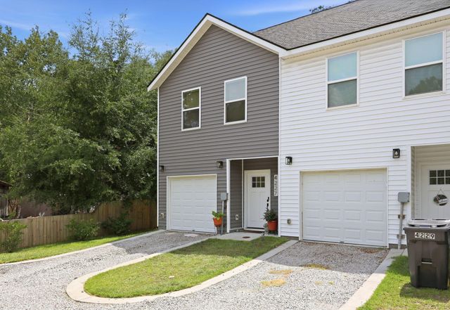 4227 Barnwell Avenue, North Charleston, SC 29405