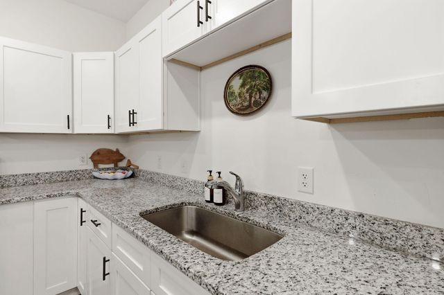 4227 Barnwell Avenue, North Charleston, SC 29405