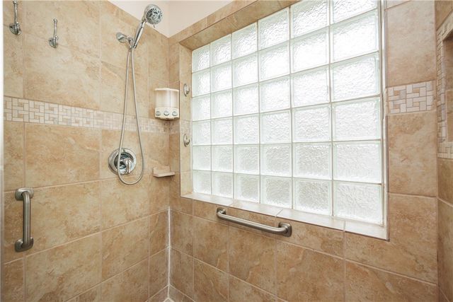 2817 Parkgreen Dr, Corpus Christi, TX 78414