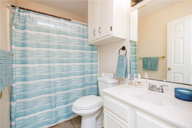 2817 Parkgreen Dr, Corpus Christi, TX 78414