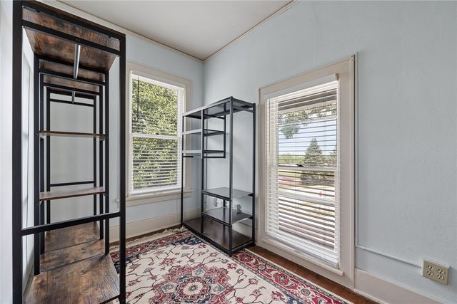 103 10th Avenue SW, Mt Vernon, IA 52314