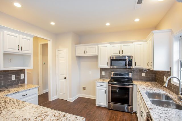 841 Old Farm Road, Oakboro, NC 28129