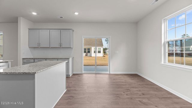 1100 Aviator Lane, Ayden, NC 28513