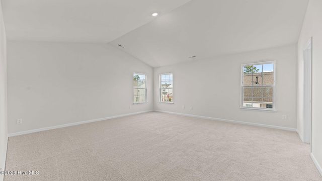 1100 Aviator Lane, Ayden, NC 28513