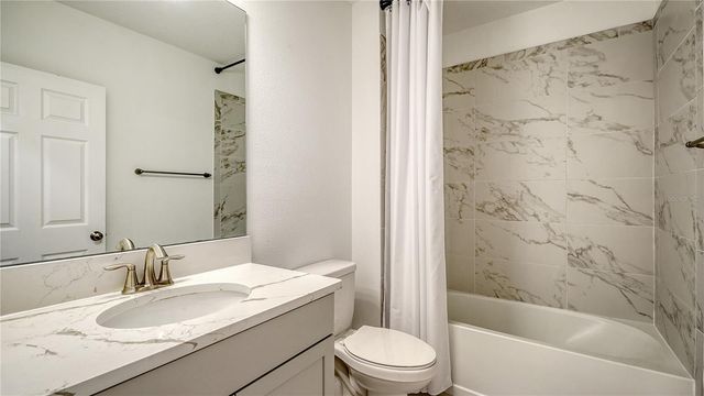 5213 SENZA TRAIL, Palmetto, FL 34221