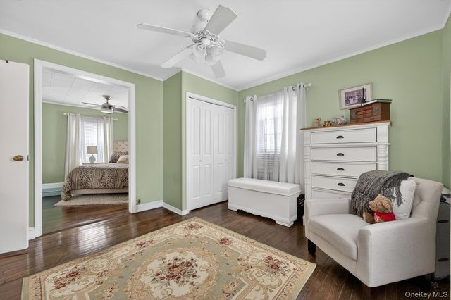 12 Altamore Street, Melville, NY 11747