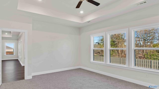 217 Crane Hollow Lane, Huntsville, AL 35811