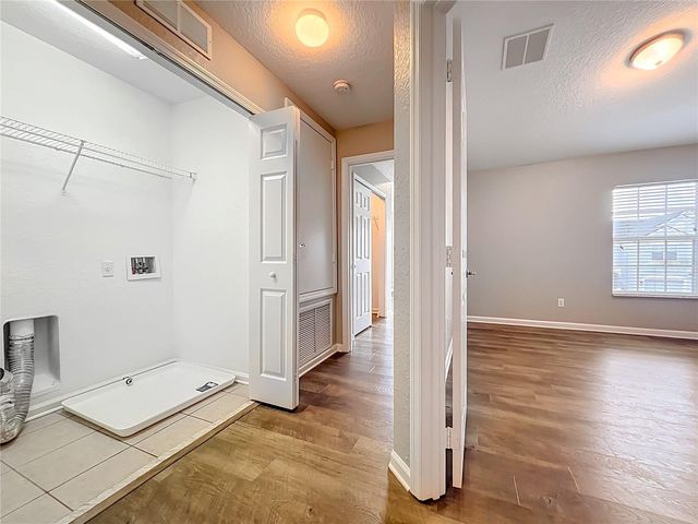 1017 ENCLAIR STREET, Orlando, FL 32828