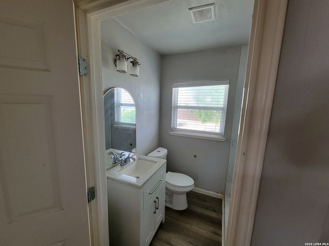 119 Venice, San Antonio, TX 78201