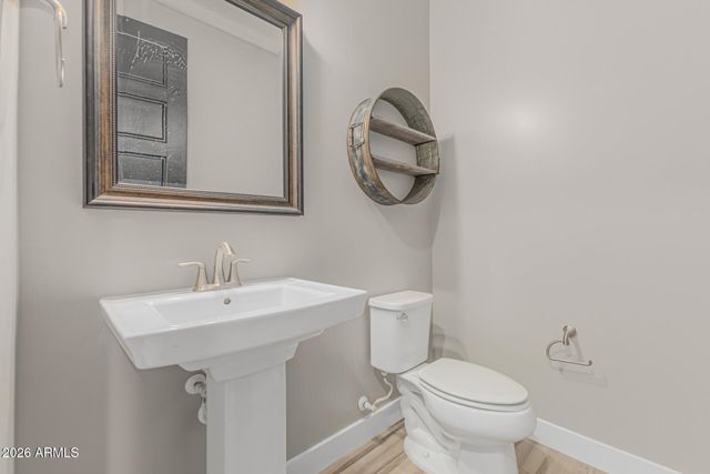 79 N ABALONE Drive, Gilbert, AZ 85233