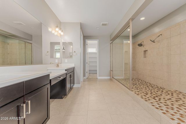 79 N ABALONE Drive, Gilbert, AZ 85233