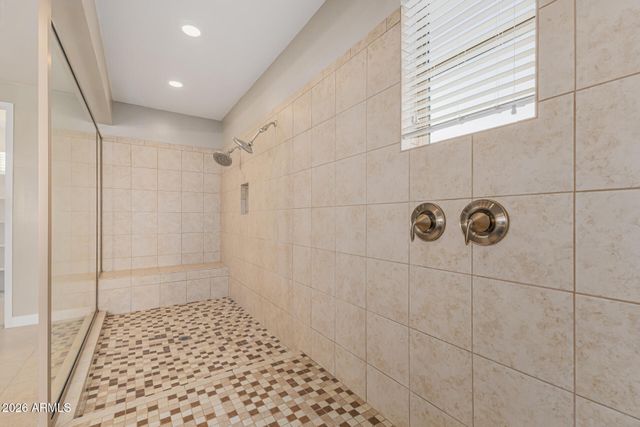 79 N ABALONE Drive, Gilbert, AZ 85233