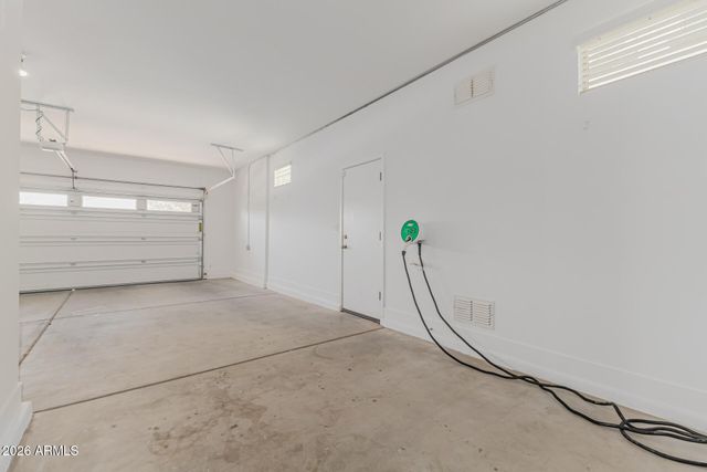 79 N ABALONE Drive, Gilbert, AZ 85233