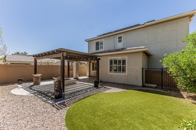 79 N ABALONE Drive, Gilbert, AZ 85233