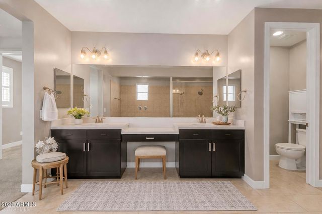 79 N ABALONE Drive, Gilbert, AZ 85233