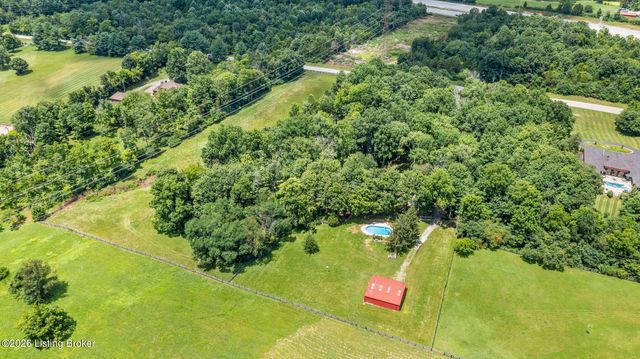 1408 S Pope Lick Rd, Jeffersontown, KY 40299