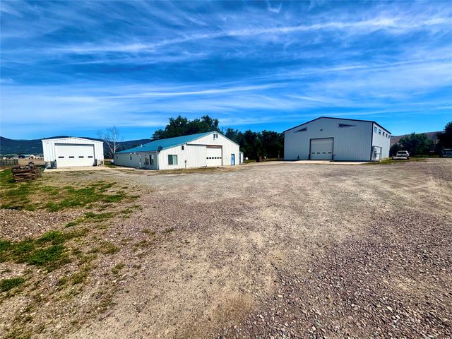 3 Two Boys Lane, Plains, MT 59859