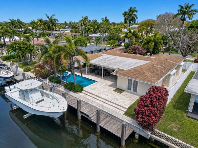 330 SE 10th Street, Pompano Beach, FL 33060