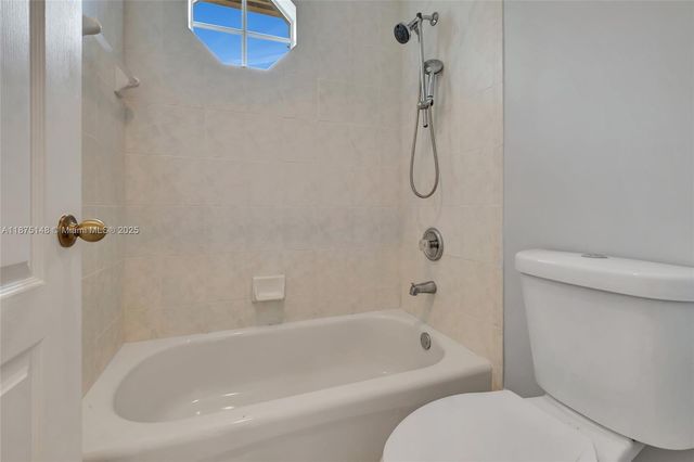 14443 SW 12th Ln, Miami, FL 33184