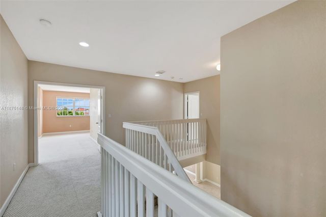 14443 SW 12th Ln, Miami, FL 33184