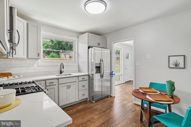 6214 GOLDEN RING RD, Baltimore, MD 21237