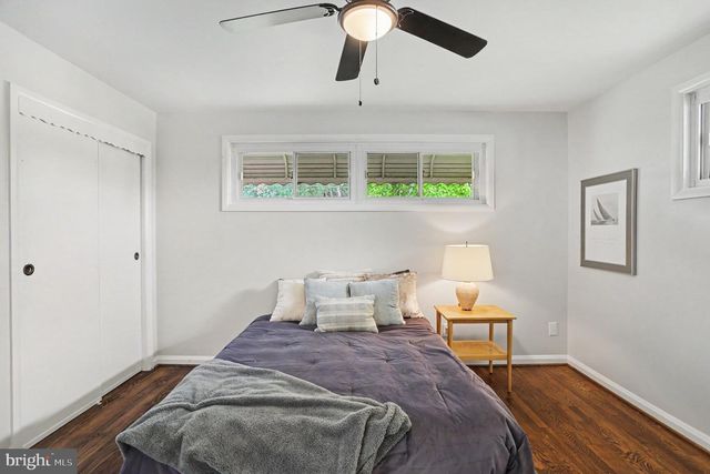 6214 GOLDEN RING RD, Baltimore, MD 21237