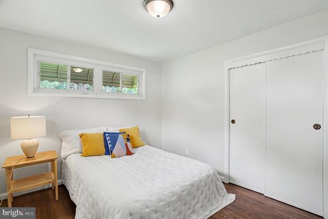 6214 GOLDEN RING RD, Baltimore, MD 21237
