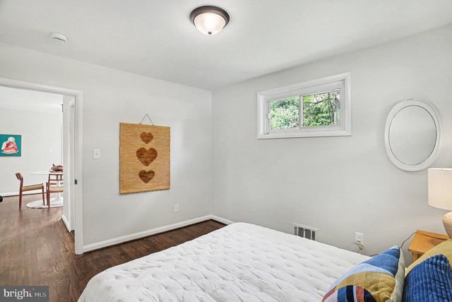 6214 GOLDEN RING RD, Baltimore, MD 21237