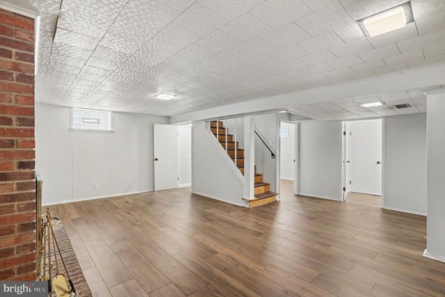 6214 GOLDEN RING RD, Baltimore, MD 21237