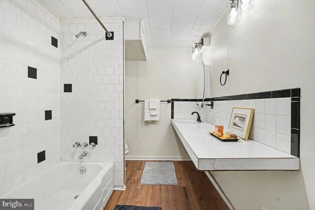 6214 GOLDEN RING RD, Baltimore, MD 21237