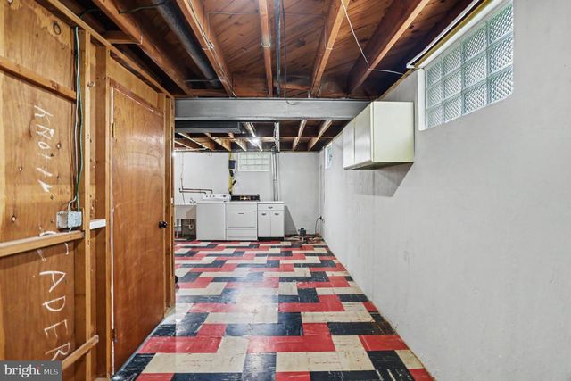 6214 GOLDEN RING RD, Baltimore, MD 21237