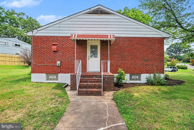 6214 GOLDEN RING RD, Baltimore, MD 21237