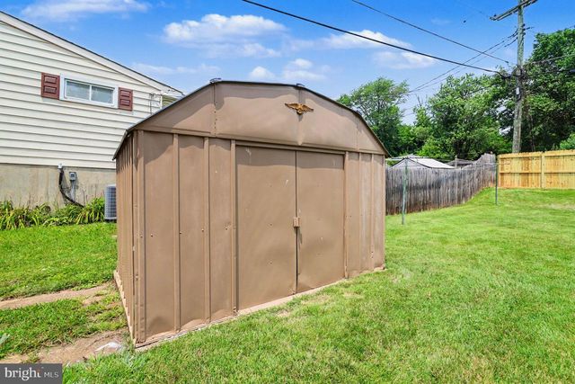 6214 GOLDEN RING RD, Baltimore, MD 21237