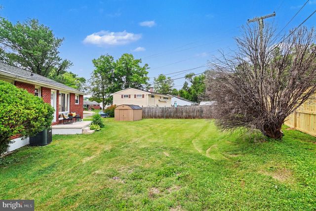 6214 GOLDEN RING RD, Baltimore, MD 21237