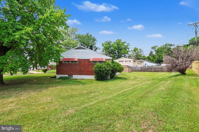6214 GOLDEN RING RD, Baltimore, MD 21237