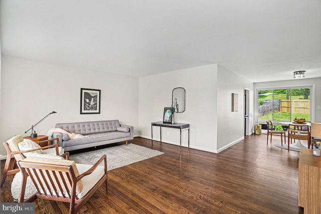6214 GOLDEN RING RD, Baltimore, MD 21237