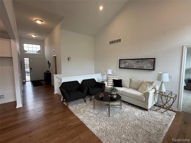 20768 Burn Drive, Macomb, MI 48044