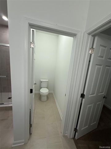 20768 Burn Drive, Macomb, MI 48044